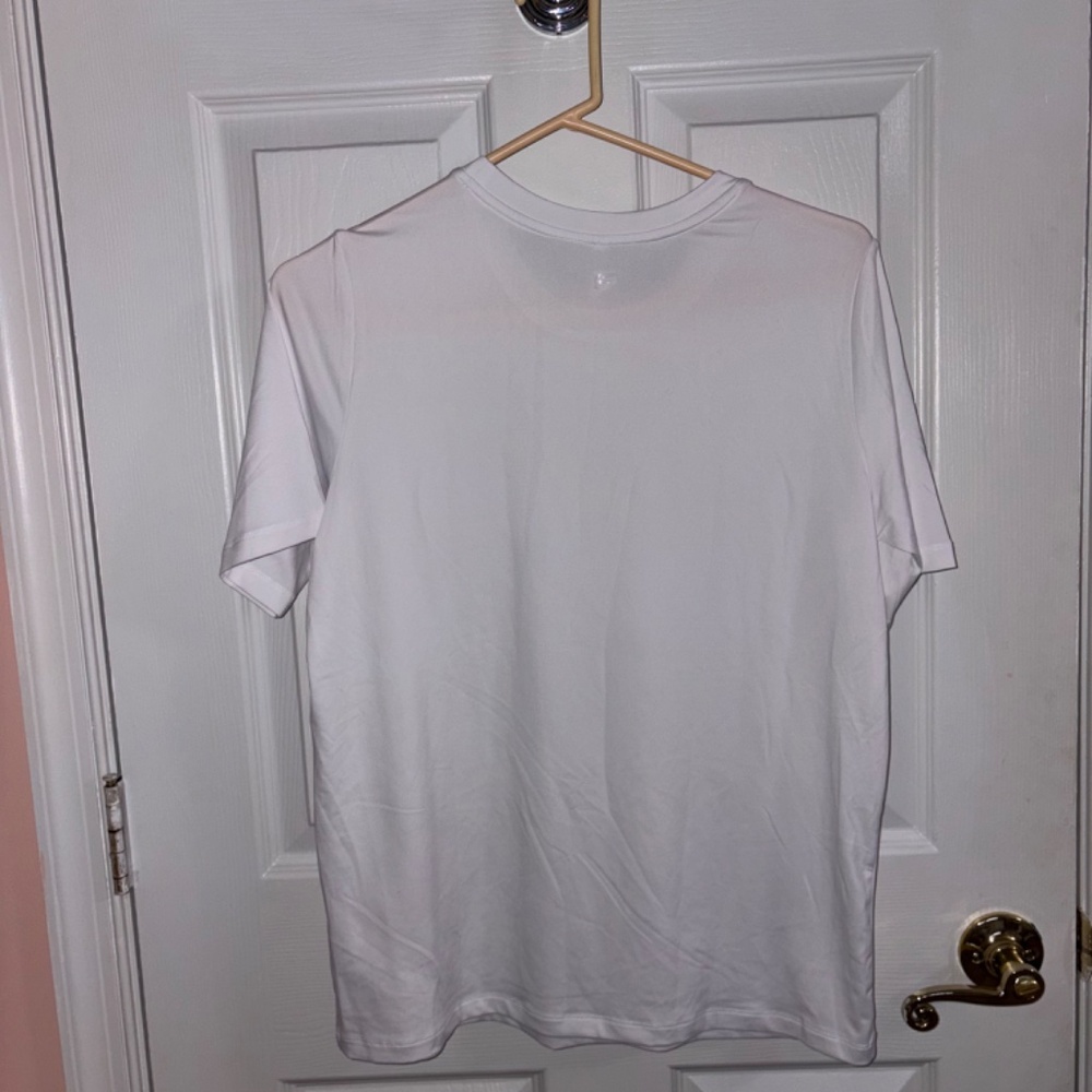 🤍 Fabletics White Performance Tee | Size S - Picture 3 of 4